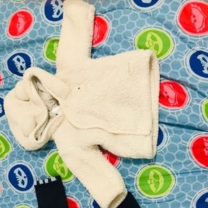 Baby girl sweater 6months 9.6/10